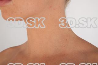 Neck reference of nude Norma 0001 0008